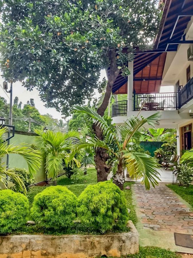 Marathona Tourist Resort - Anuradhapura Exterior foto