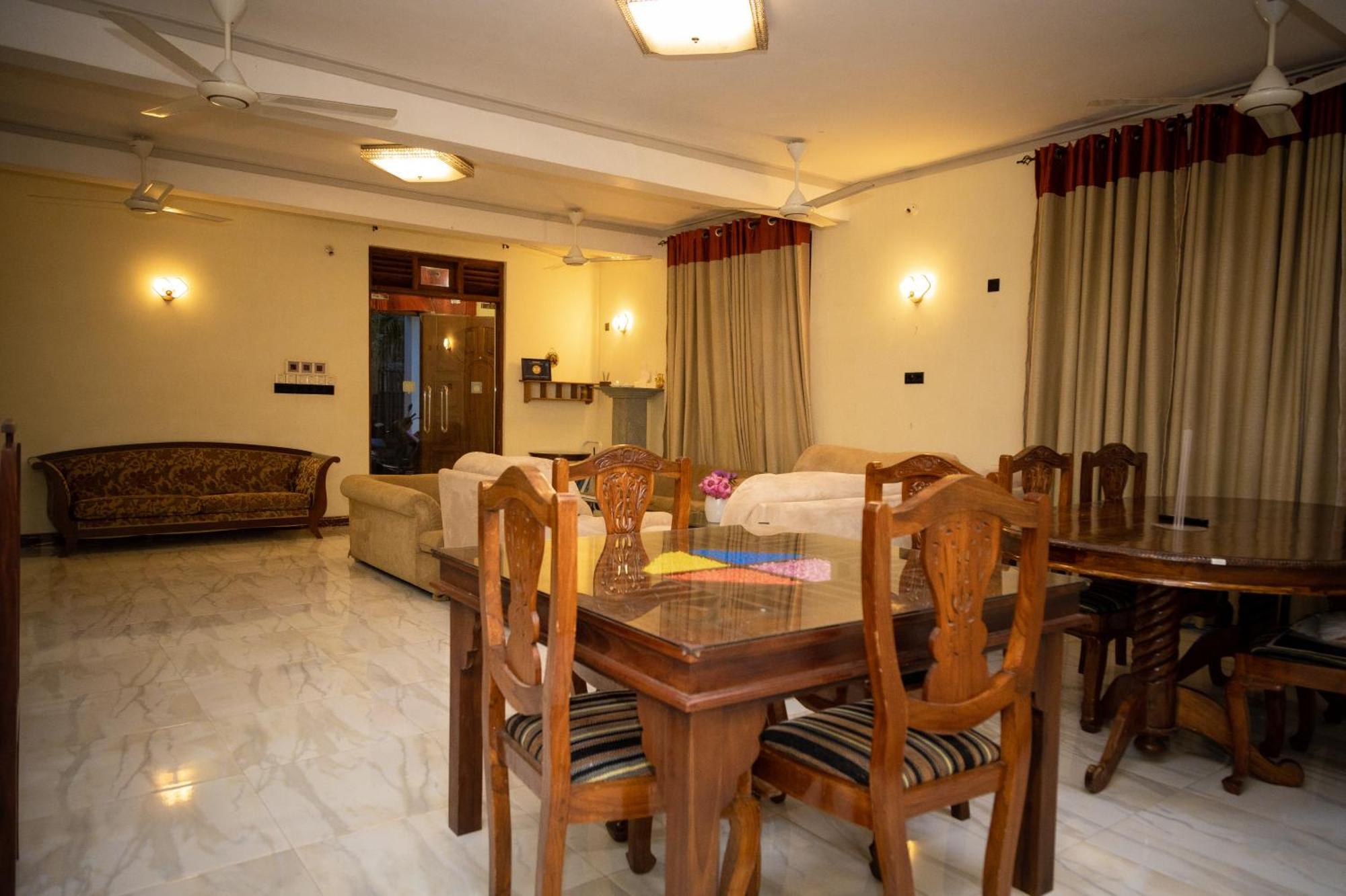 Marathona Tourist Resort - Anuradhapura Exterior foto