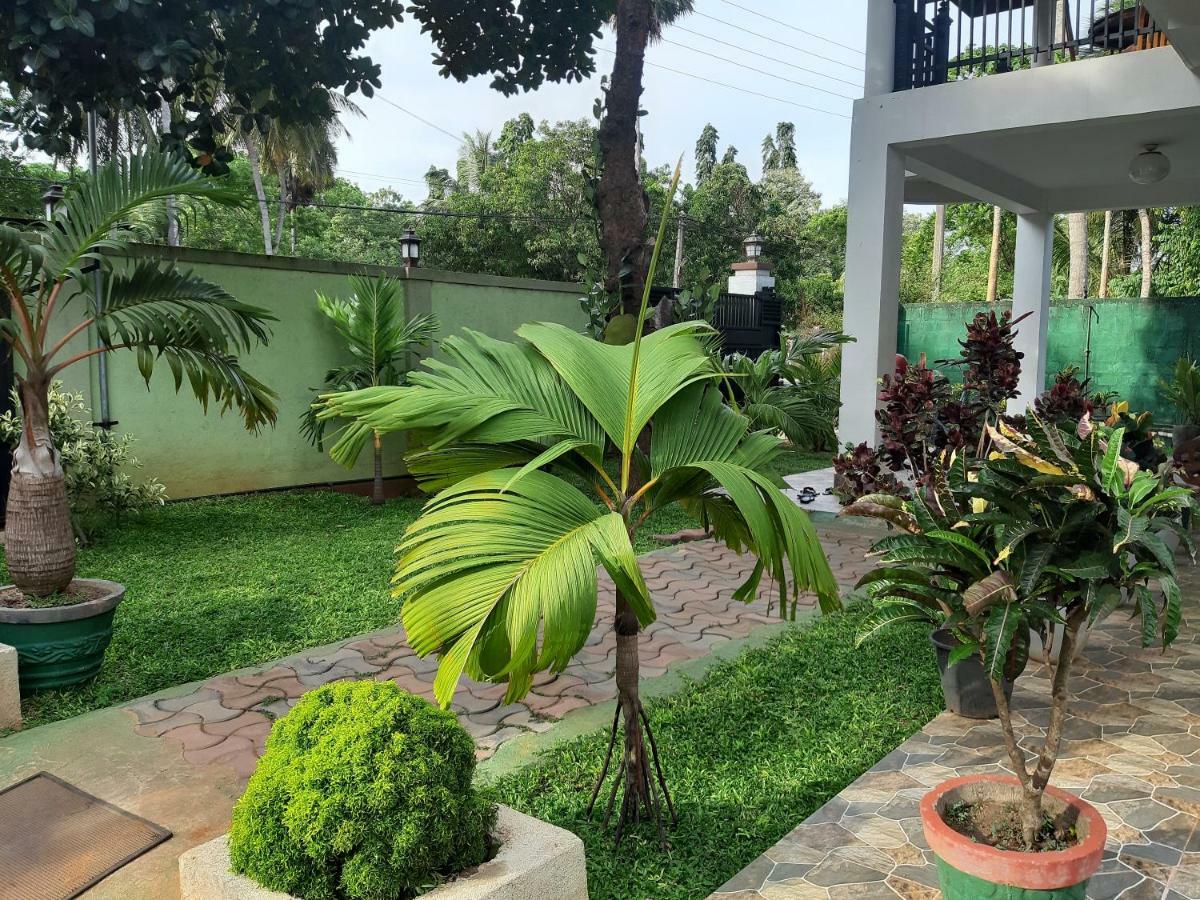 Marathona Tourist Resort - Anuradhapura Exterior foto