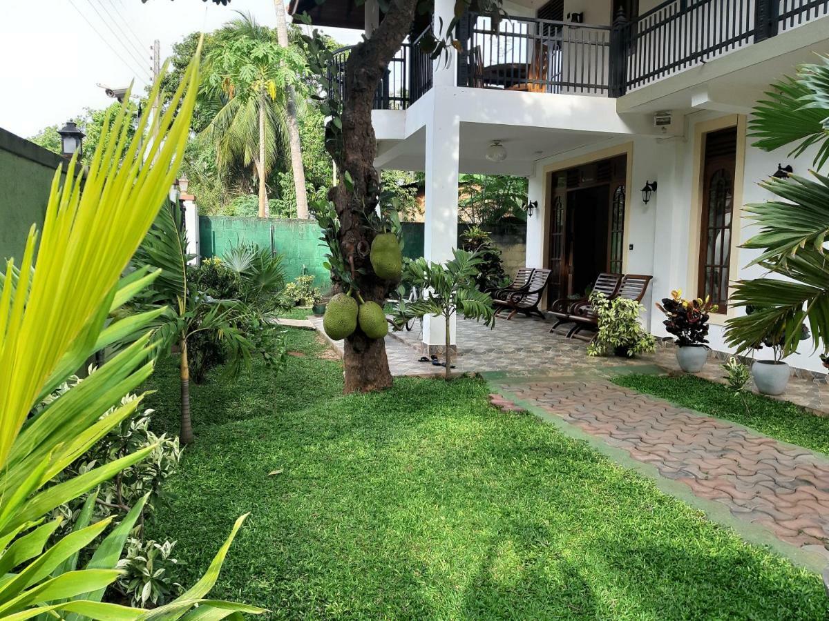 Marathona Tourist Resort - Anuradhapura Exterior foto